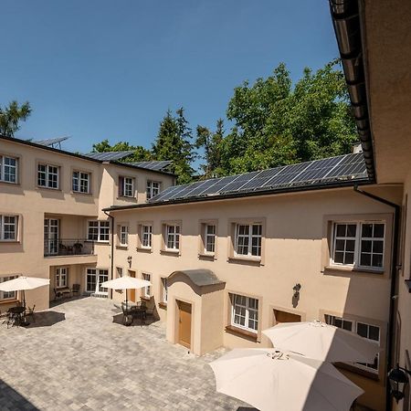 Central Platinum Apartments 7 雷布尼克 外观 照片