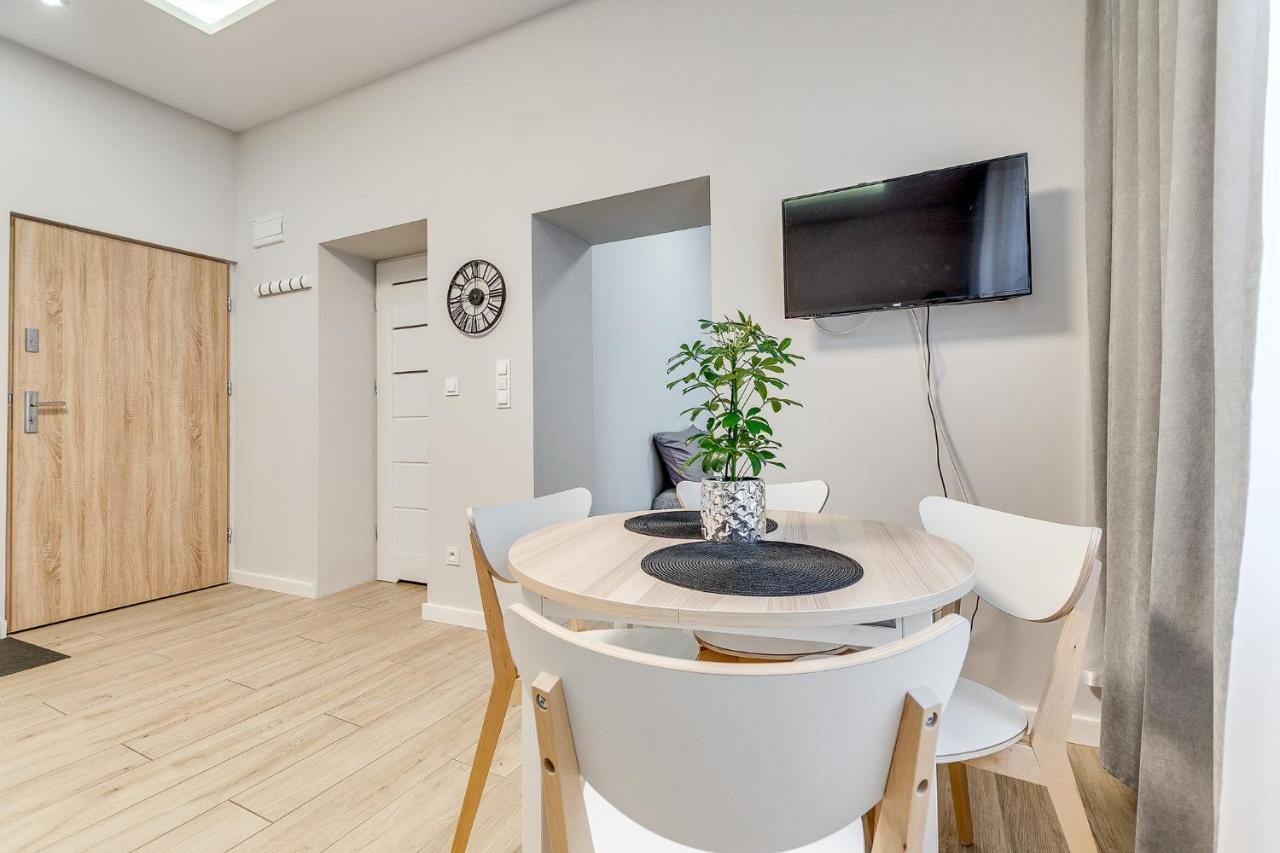 Central Platinum Apartments 7 雷布尼克 外观 照片