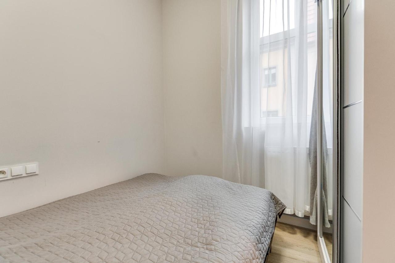 Central Platinum Apartments 7 雷布尼克 外观 照片